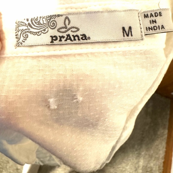Prana Katya White Button-Up 100% Cotton Blouse. Medium. Lightweight. - Picture 4 of 7